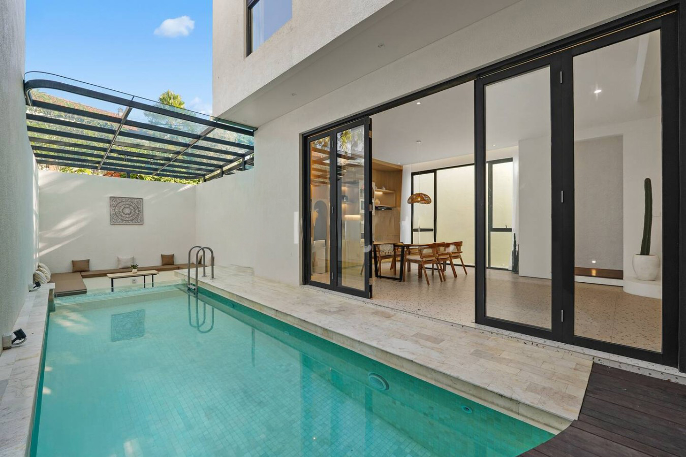 Luxury 3-Bedroom Villa for Yearly Rental in Uluwatu