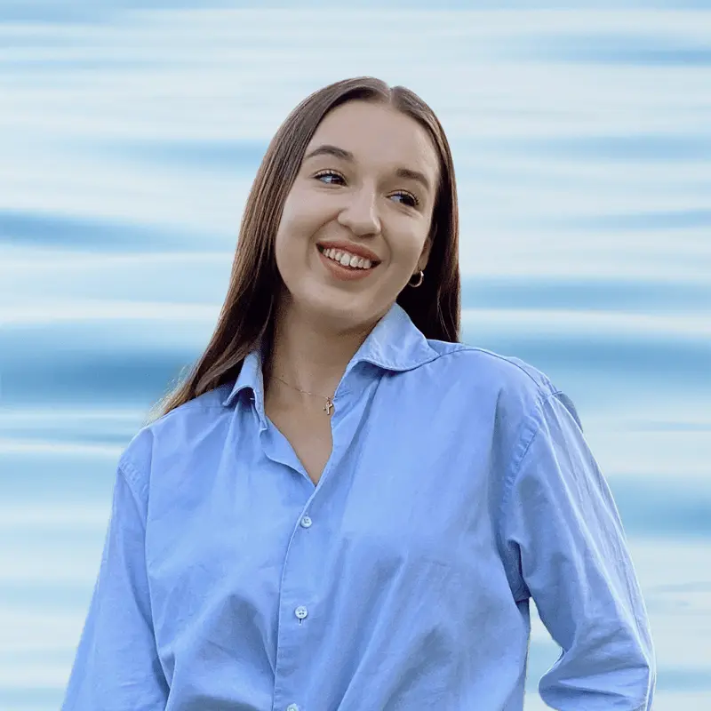 Alona Designerin von Bakisi Marketing GmbH