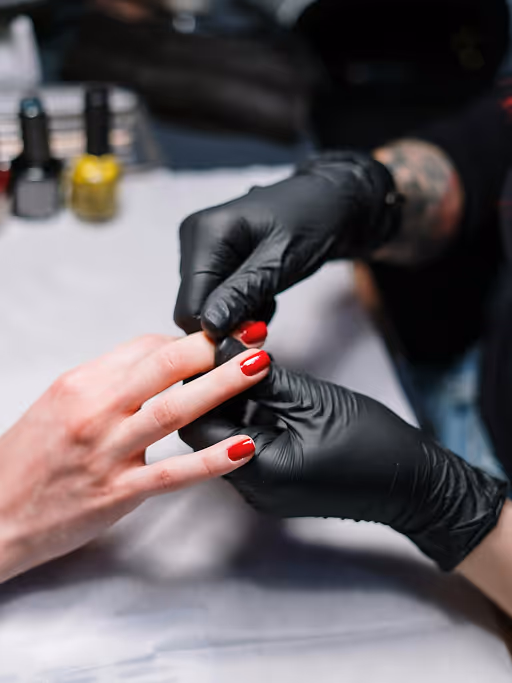 Classic Manicure