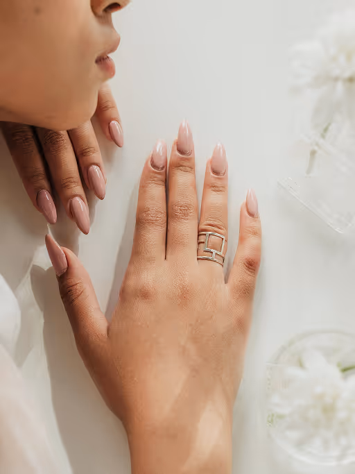Deluxe Manicure