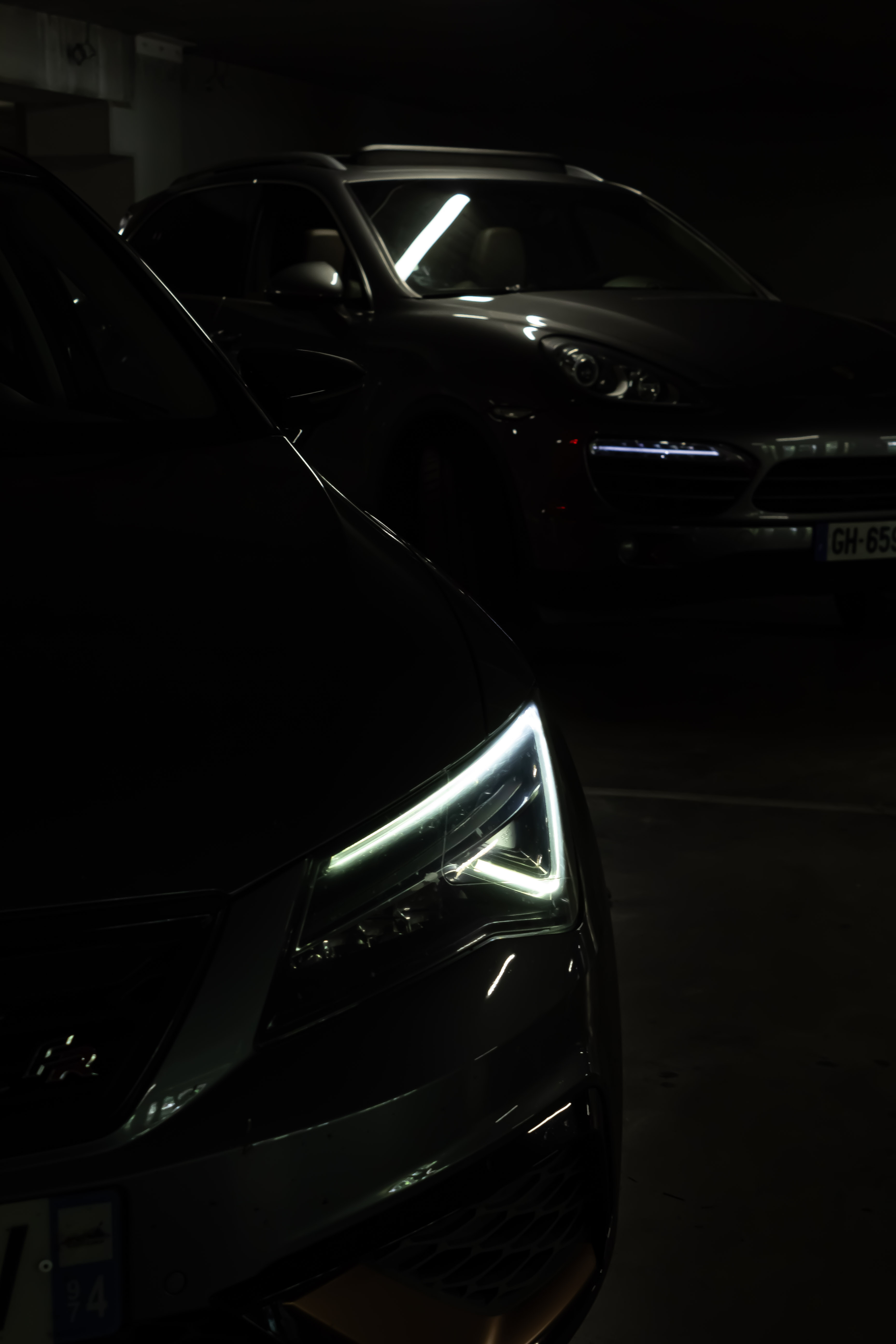 Cars & Motorbikes