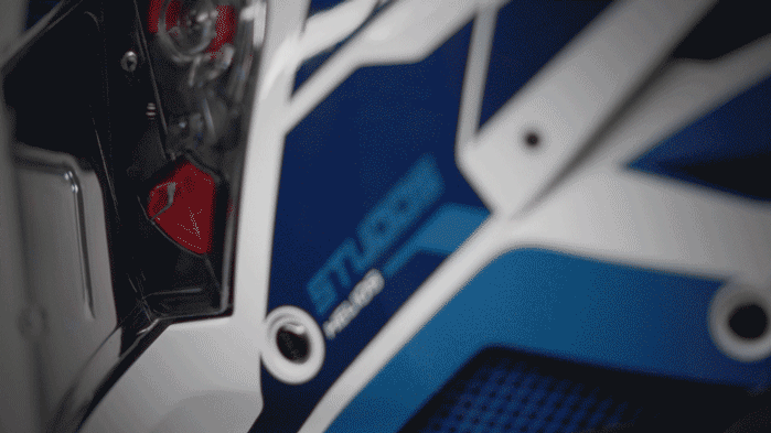 studds-mirage-video-casque-moto-agence-banana