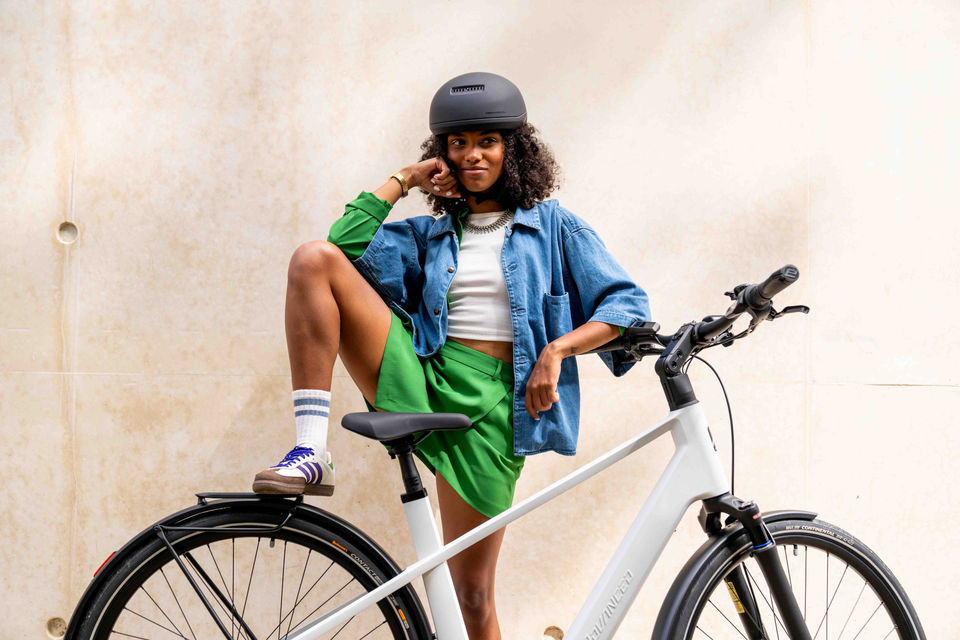 advanced-lets-ride-ahead-video-velo-agence-banana
