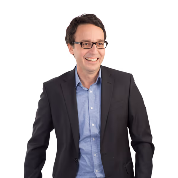 Portrait von Steffen Schmitt, Managing Partner der KVL Group in Frankfurt und Ansprechpartner für das Projekt Central Business Tower