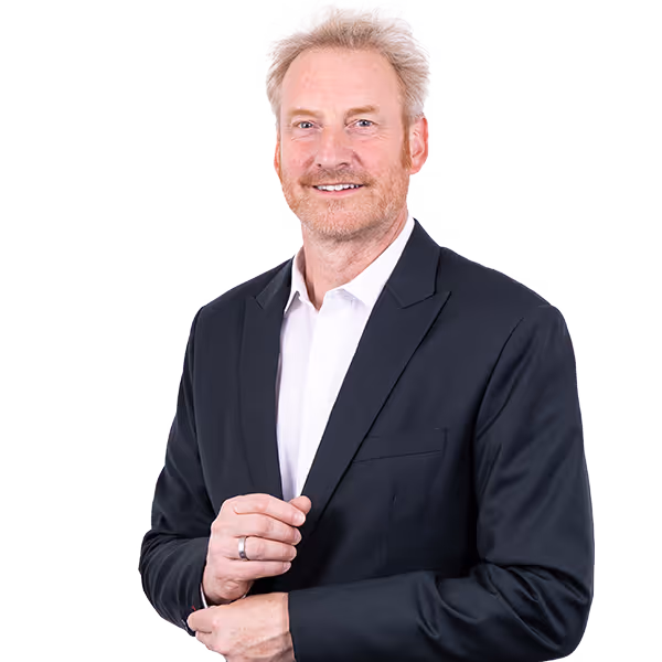 Portrait von Sven Seehawer, Managing Partner am Standort in Berlin und Ansprechpartner für das Projekt Humboldthafen Eins