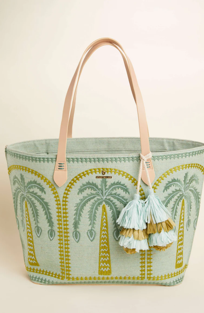 Spartina — Fiesta Tote in Richmond Hill Sea Foam Palms