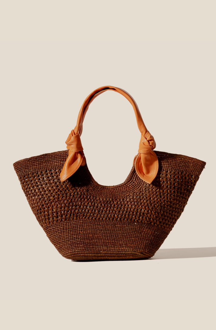Hereu — Fonol Crocheted Raffia Basket in Tan/Apricot