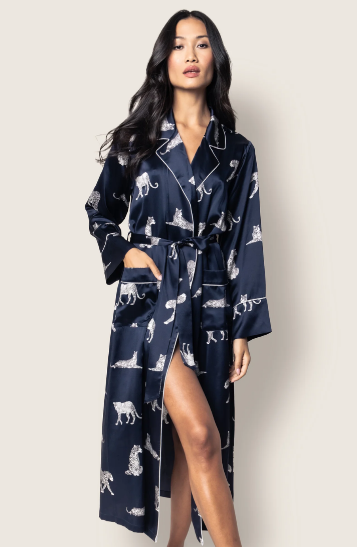 Silk Long Robe in Panthère de Nuit