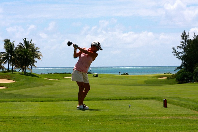 Free Golf Woman photo and picture