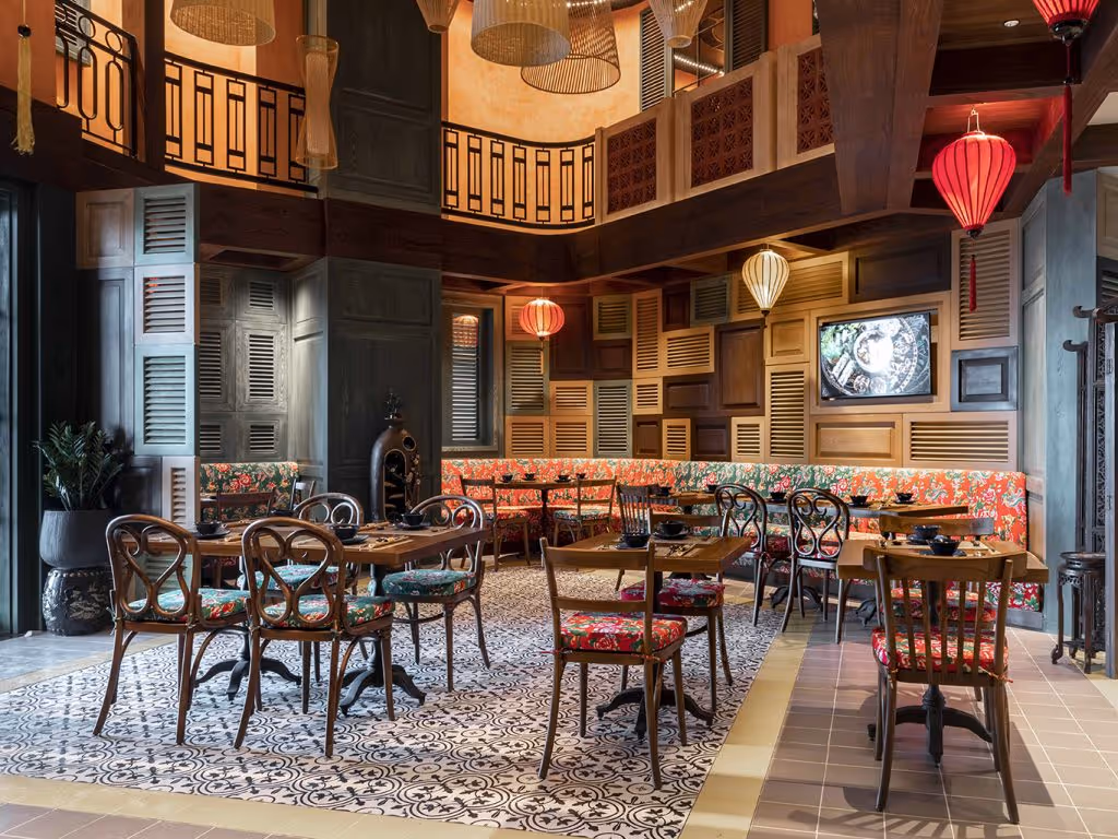 Front view of Hảo Việt Restaurant in Hoi An, showcasing its inviting entrance and traditional Vietnamese decor