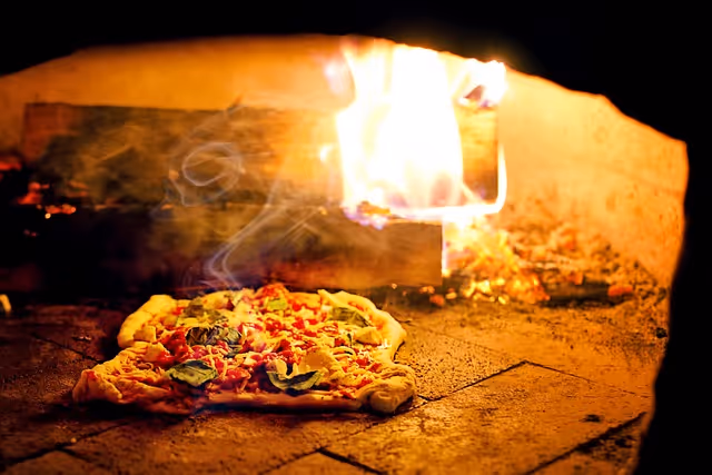 Free Pizza Pizza Oven photo and picture