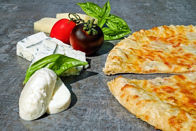 Free Wood Oven Pizza Pizza photo and picture