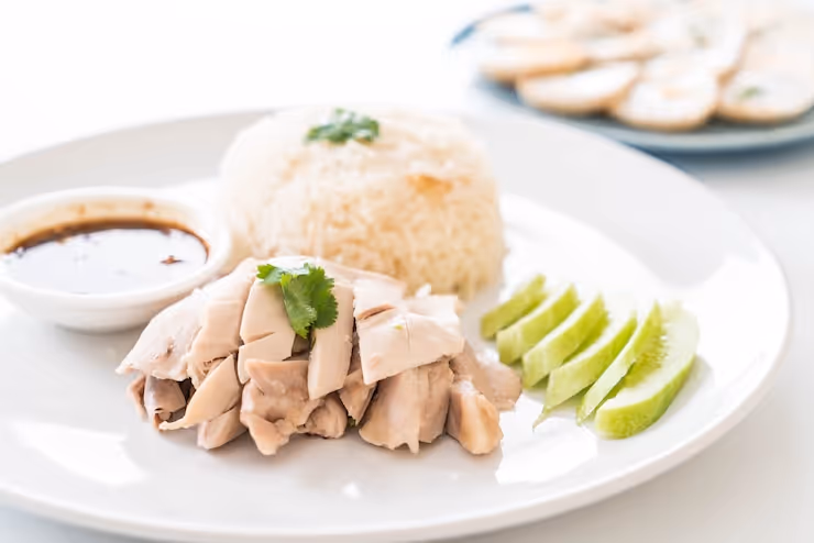 Steamed chicken with rice