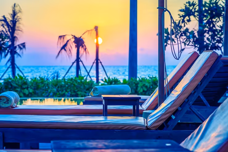 vintage twilight pool nature light