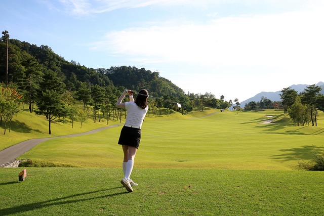 Free Golf Green photo and picture