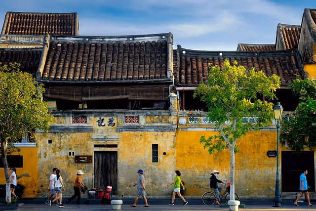 Free People Street photo and picture