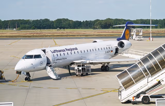 Free Lufthansa Regional Cityjet photo and picture