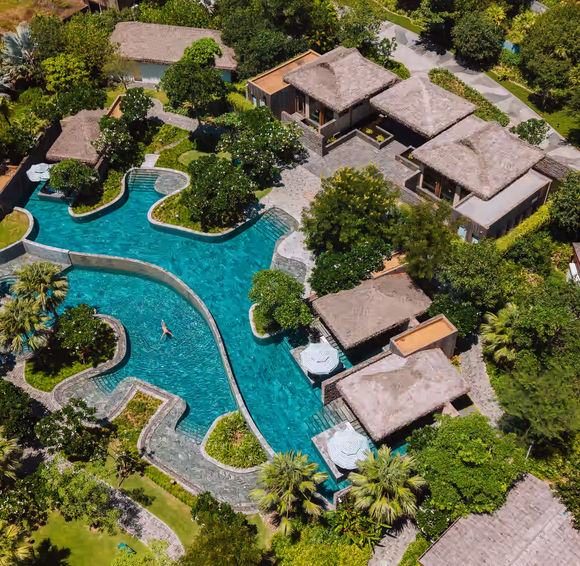 Exclusive Beachfront Privacy Retreat