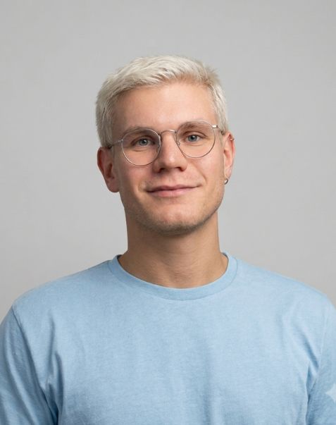 Portrait Luis Amrein, Product Manager Adminators bei Caspar Health.