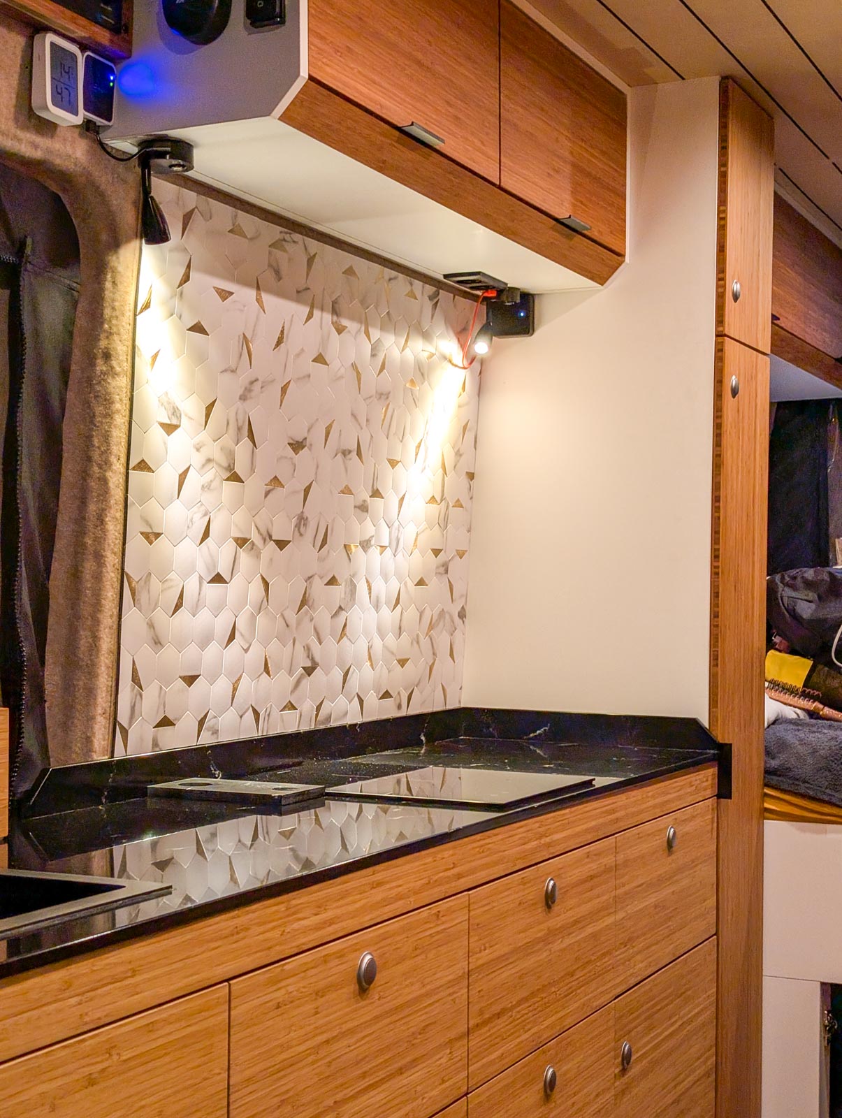 unieke bovenkastjes in campers zoals de ford transit