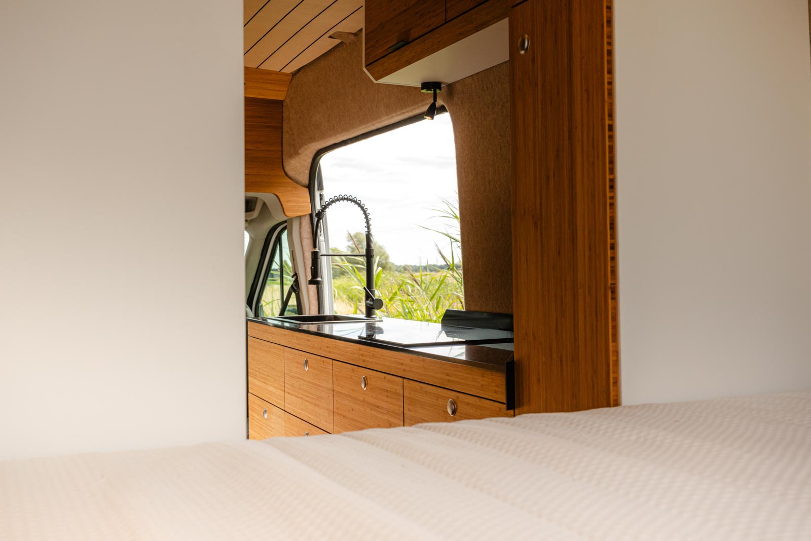maatwerk camper interieur laten bouwen in ford transit