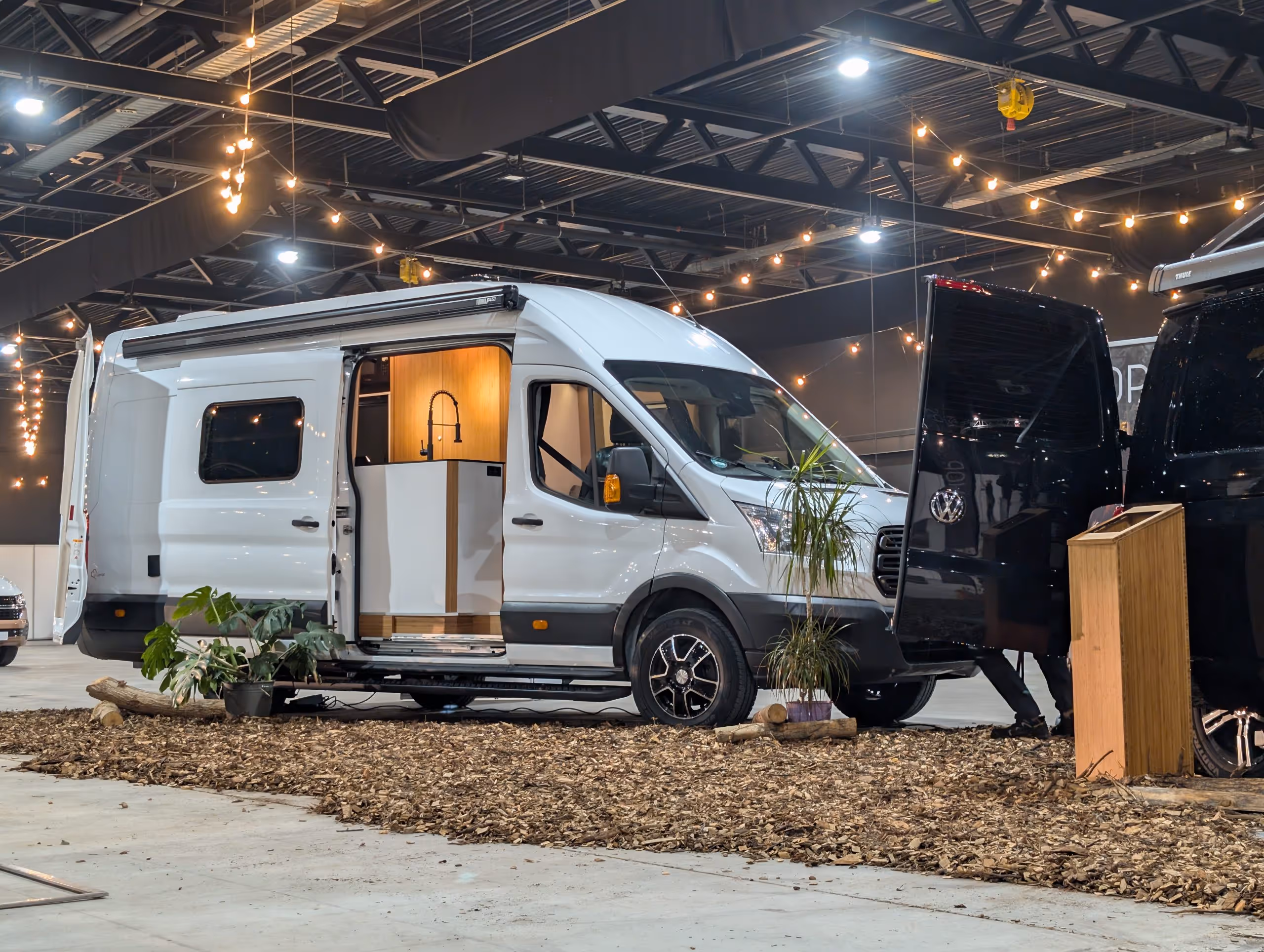 Transit camper op camperbeurs hardenberg