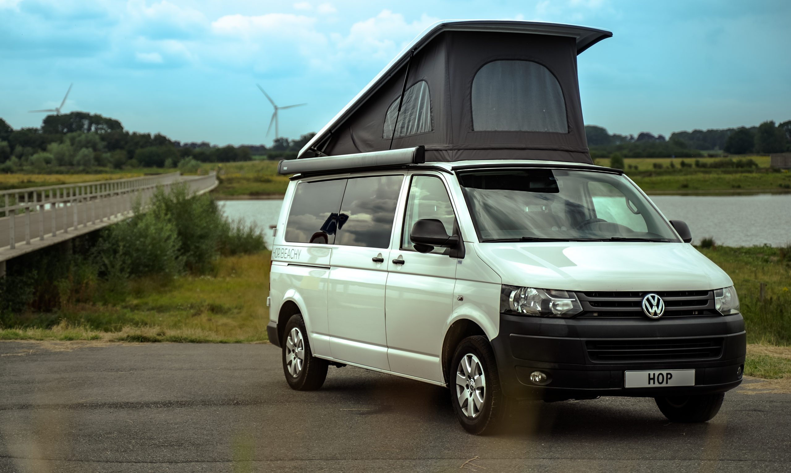 reimo hefdak op transporter gebouwd door hop custom campers