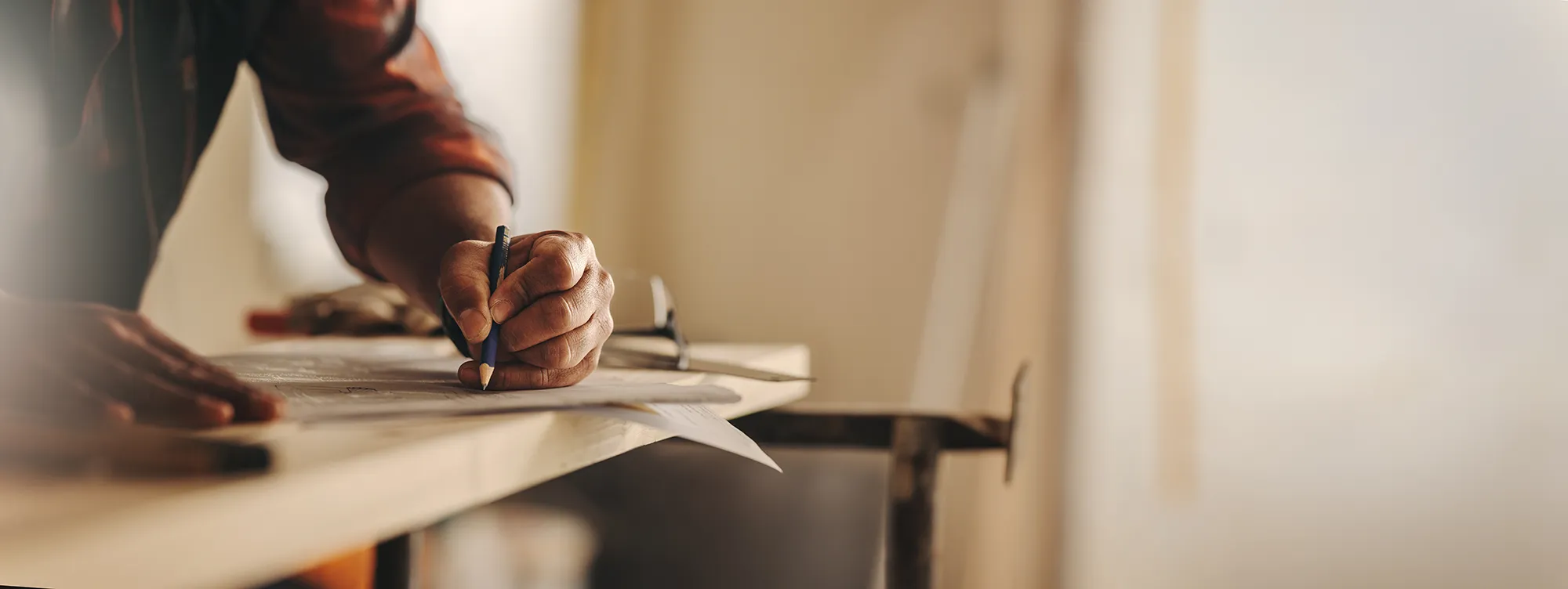 Person making a plan in reference to eshl vs home equity loan renovations