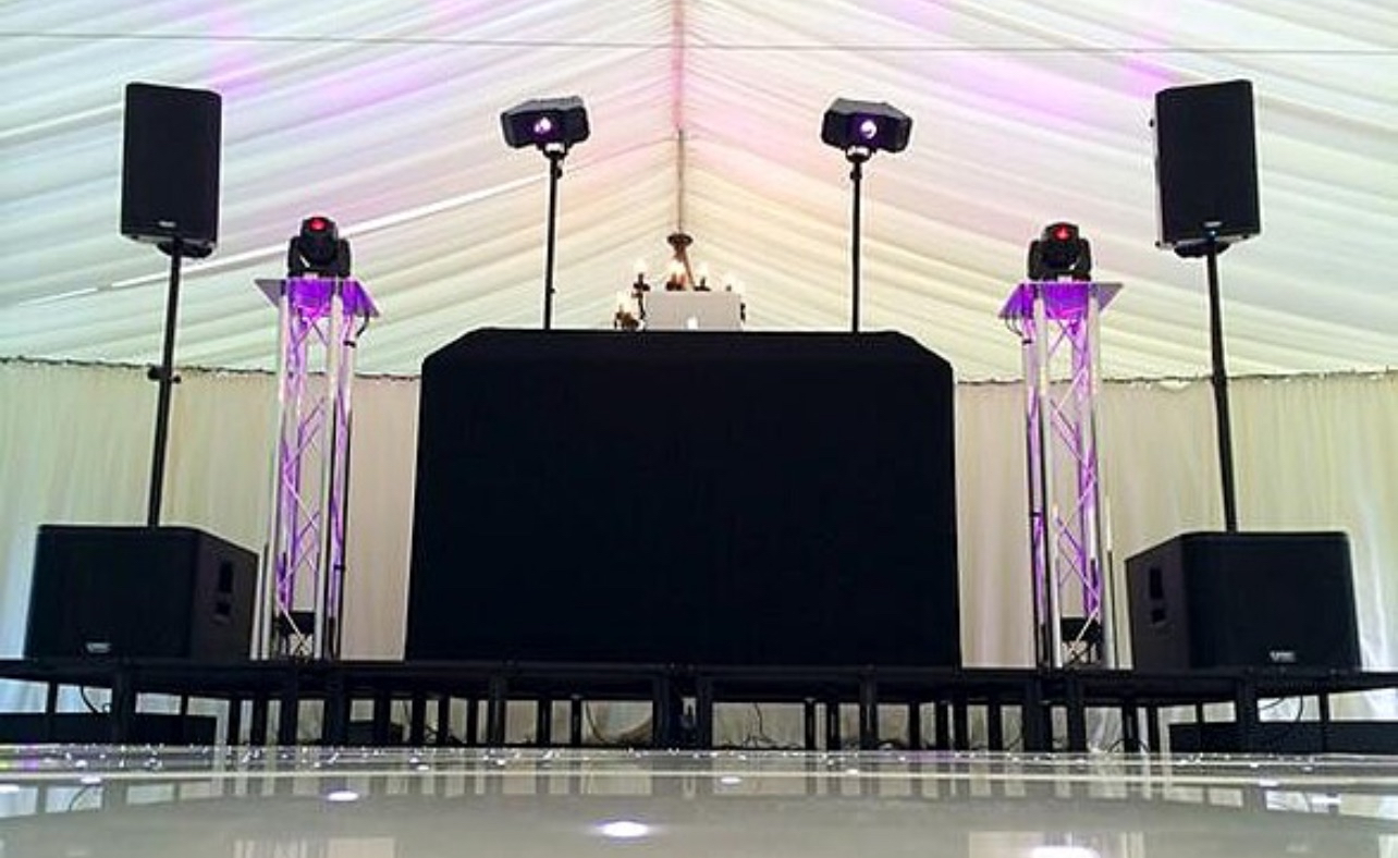 image of a traffic control center (for a mobility and transportation)