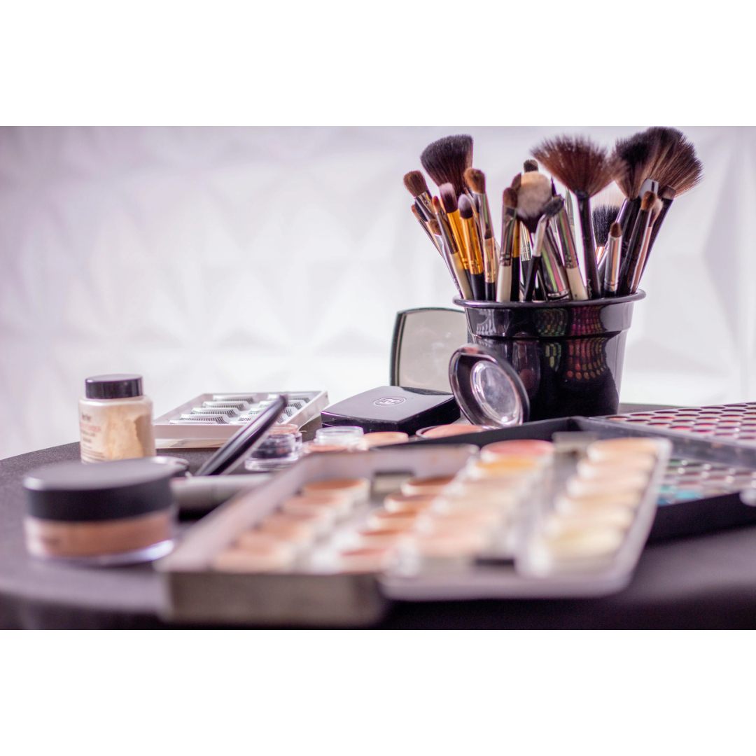 Face Card Never Declines: 2025 Makeup Trends Going Viral