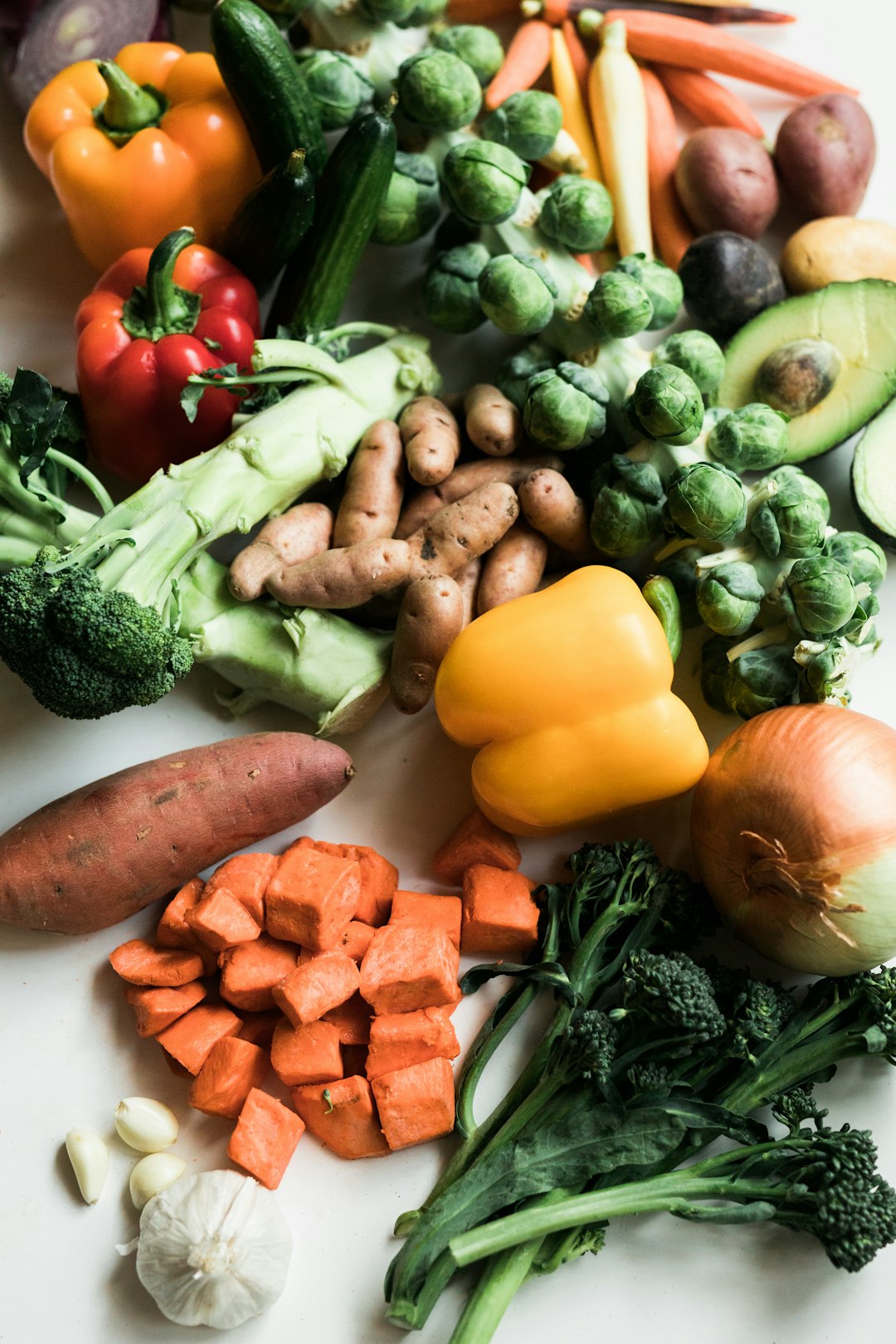 8 Spring Foods Packed With Fiber and Antioxidants, According to Dietitians: The Architecture of Seasonal Eating