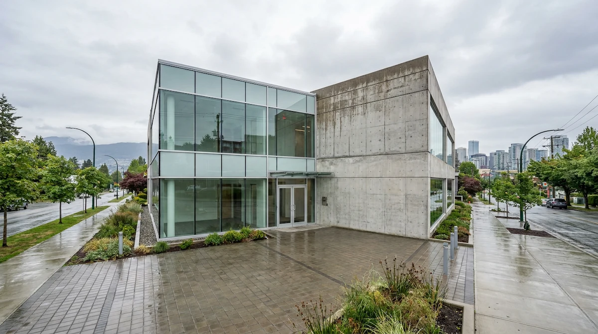 WorkSafeBC requirements for commercial cleaners apply to exterior work on Vancouver commercial buildings