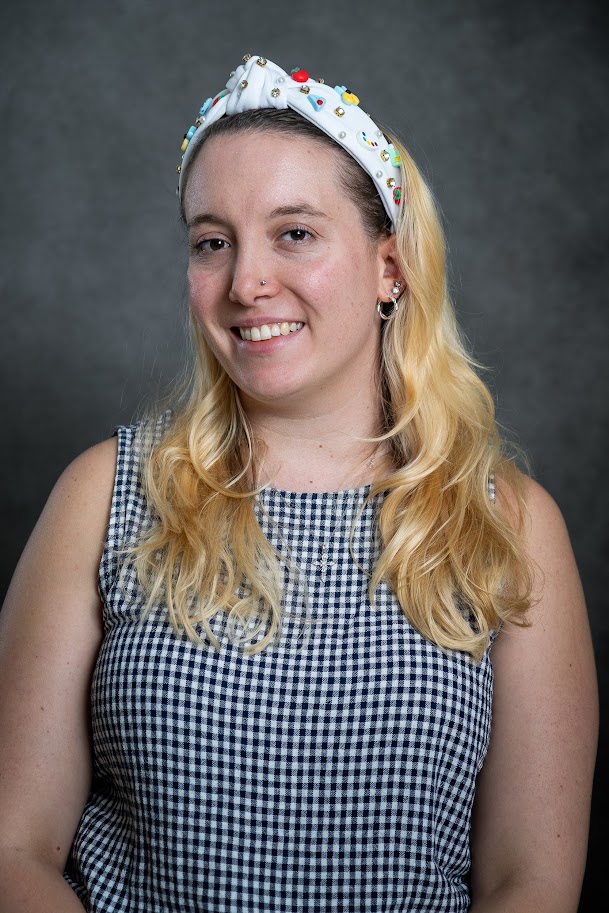 Portrait of staff member S. Heaney