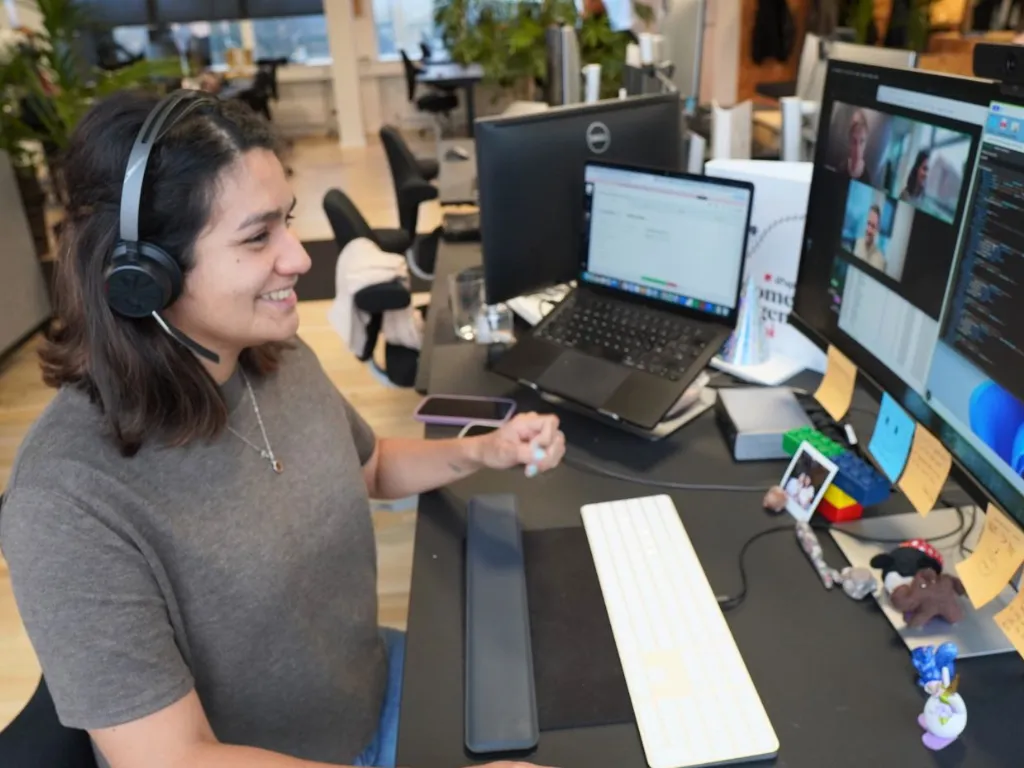 Customer support Karla ready to help you