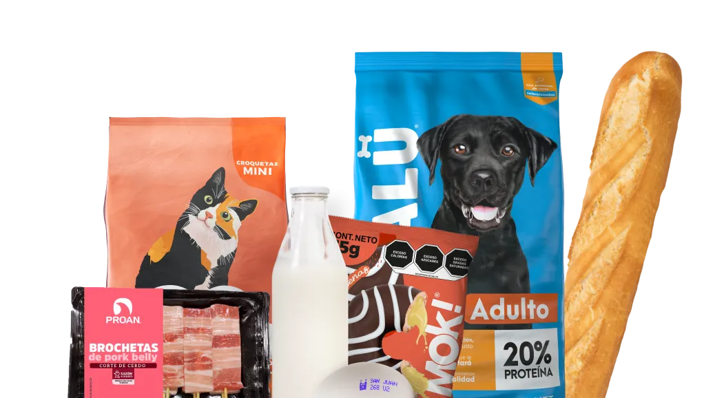 Conjunto de productos que incluyen croquetas mini para gatos, brochetas de panceta de cerdo, botella de leche, huevos, paquete de chocolate, croquetas para perros adultos y una baguette.