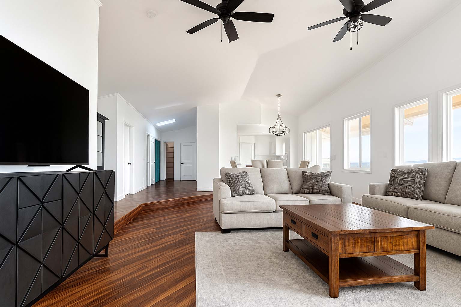 Spacious and comfortable Living Room area in Hale Aka`ula