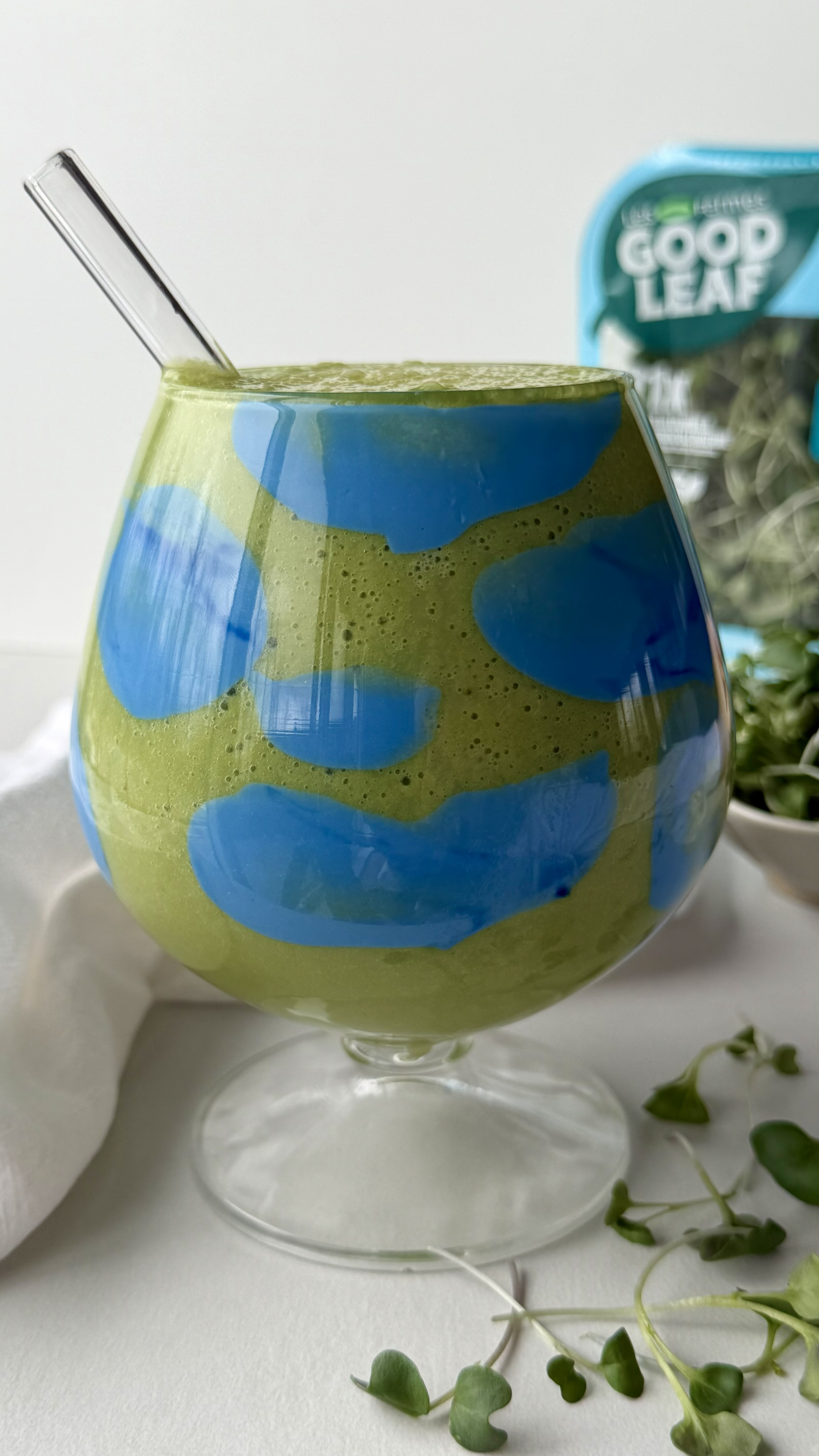 Smoothie planète Terre aux micropousses