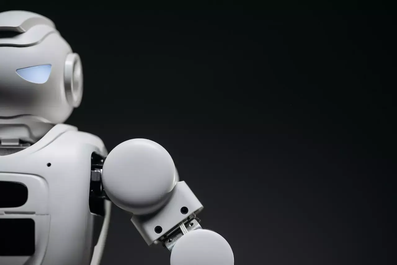 Use this Robotics Engineer interview questions template to find suitable candidate