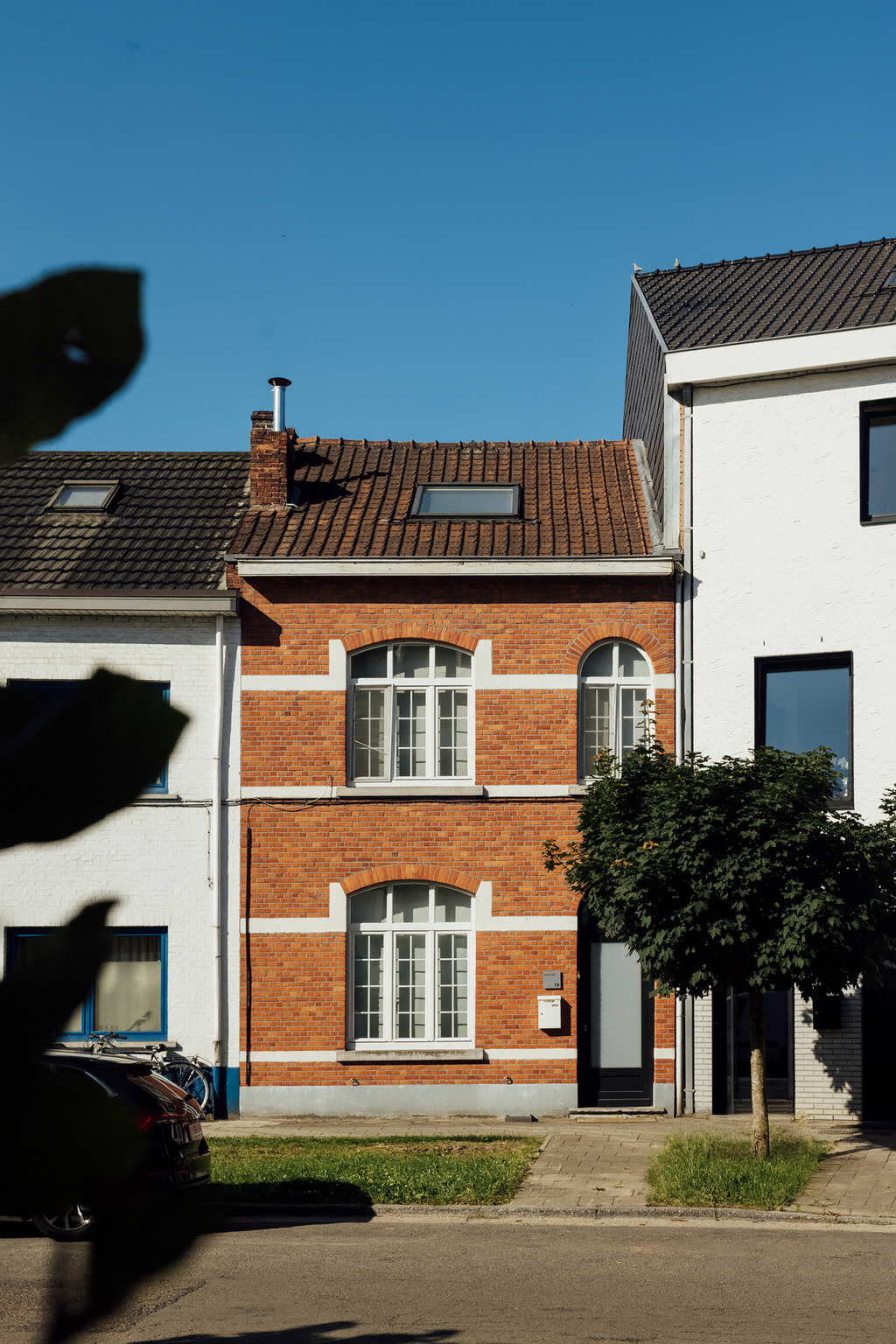 image of charming bed & breakfast exterior