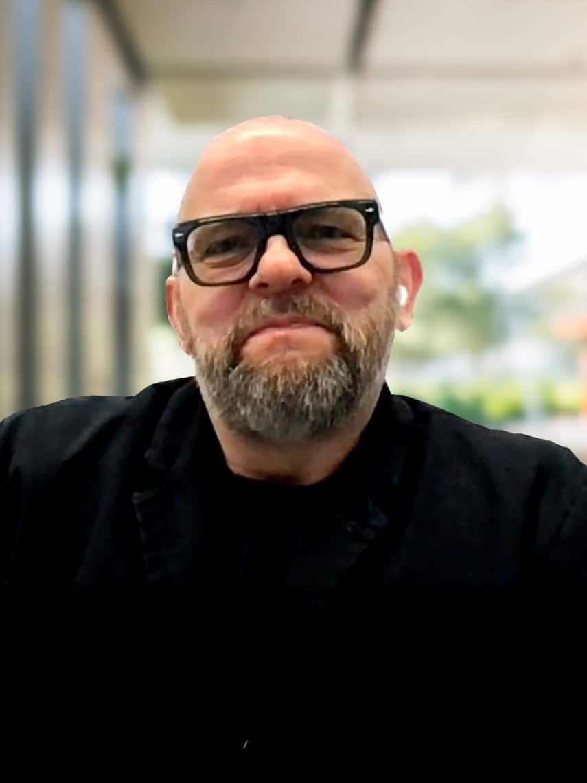 Portrait im Kontext eines Videocalls mit Markus Nargosen repräsentativ für Faktor X GmbH.