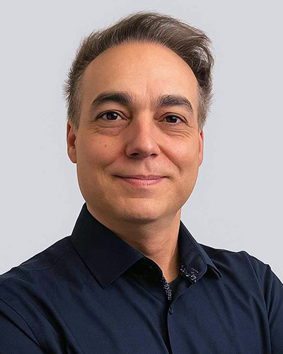 Branislav Maksimovic bei ELKA München Zentrum