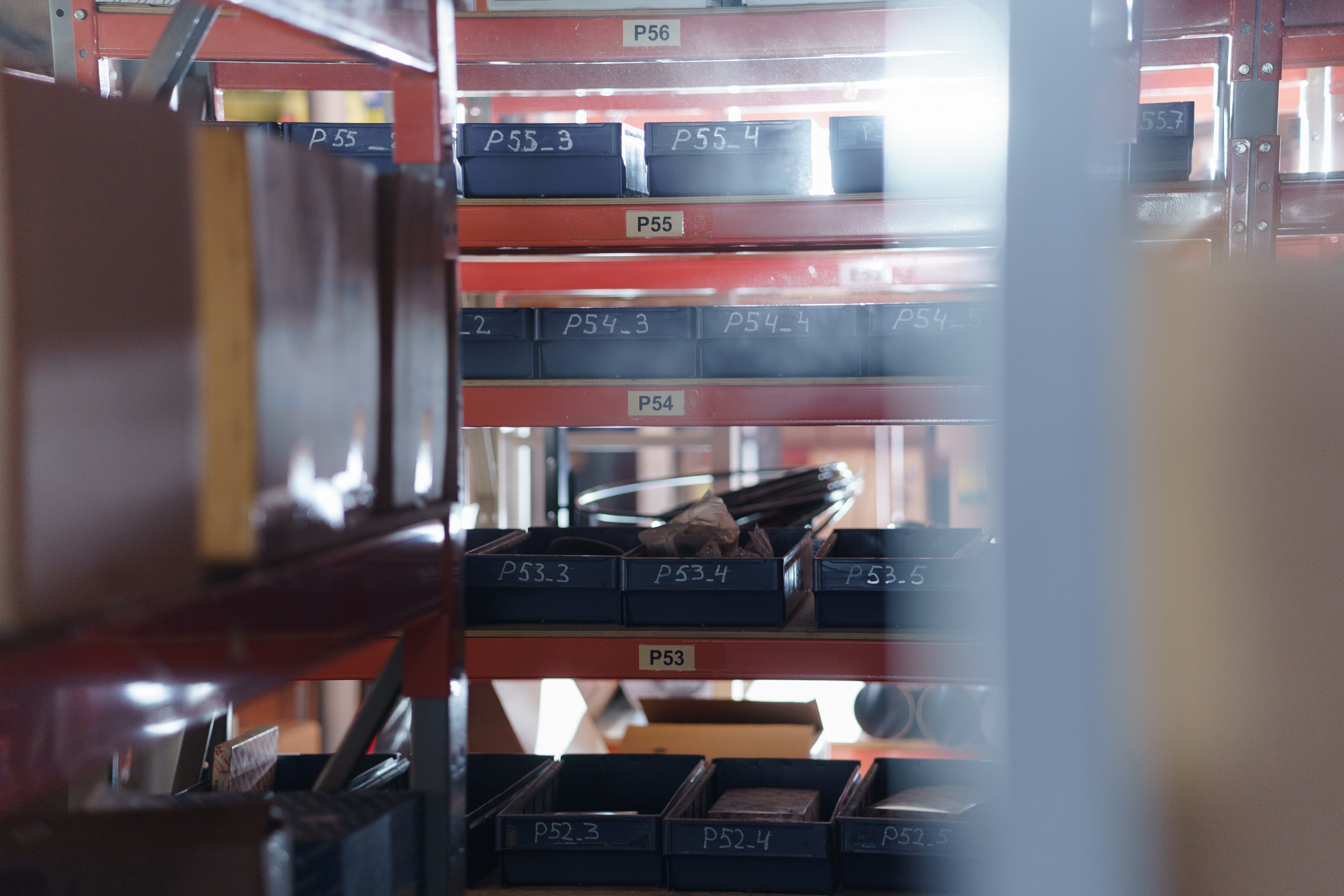 picking shelves in a fulfillment center