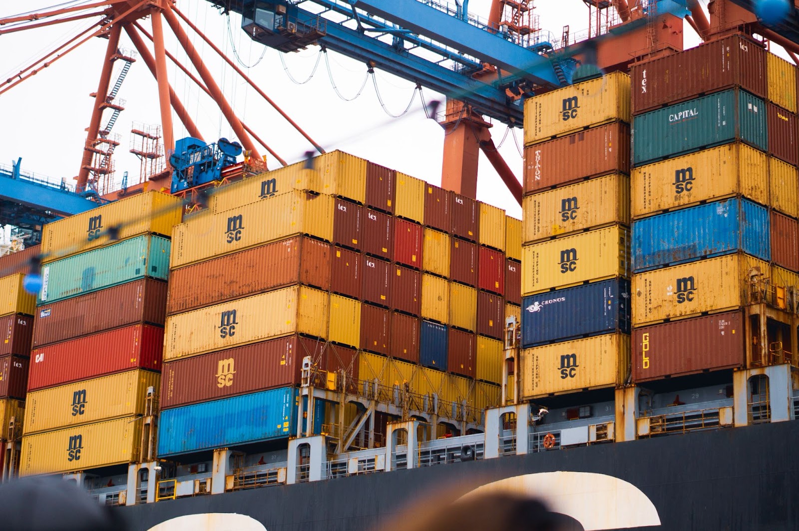 an image of a shipyard to show the supply chain