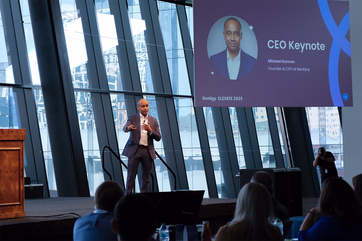Bankjoy_Elevate-2025-4920