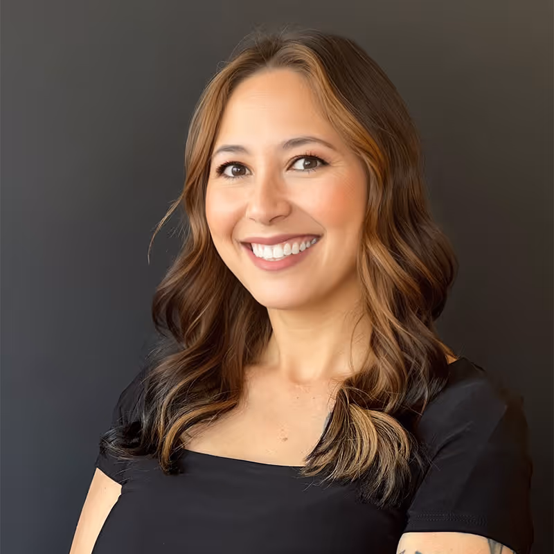 Headshot of Lindsay McLaughlin