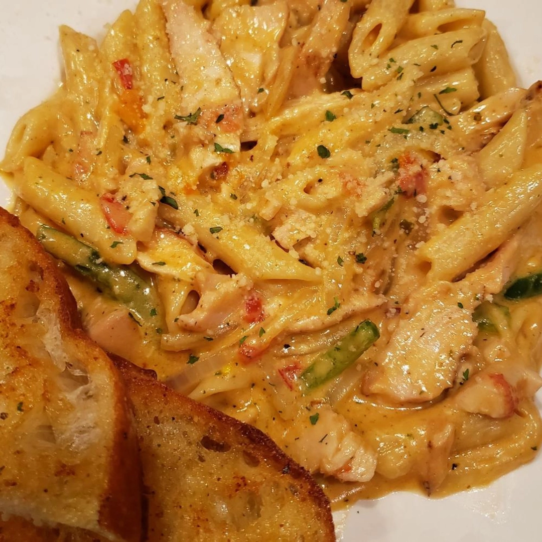 Penne pomodoro pasta