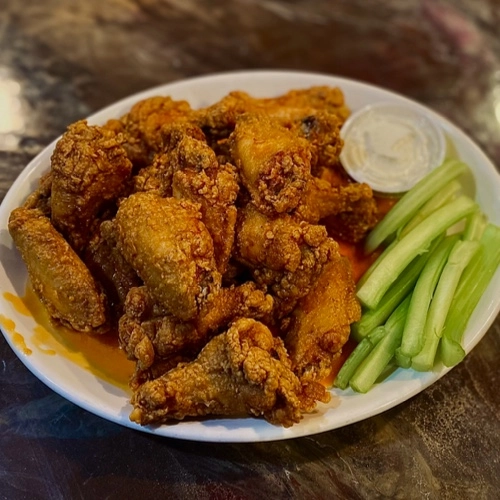 Chicken wings with ranch sauce