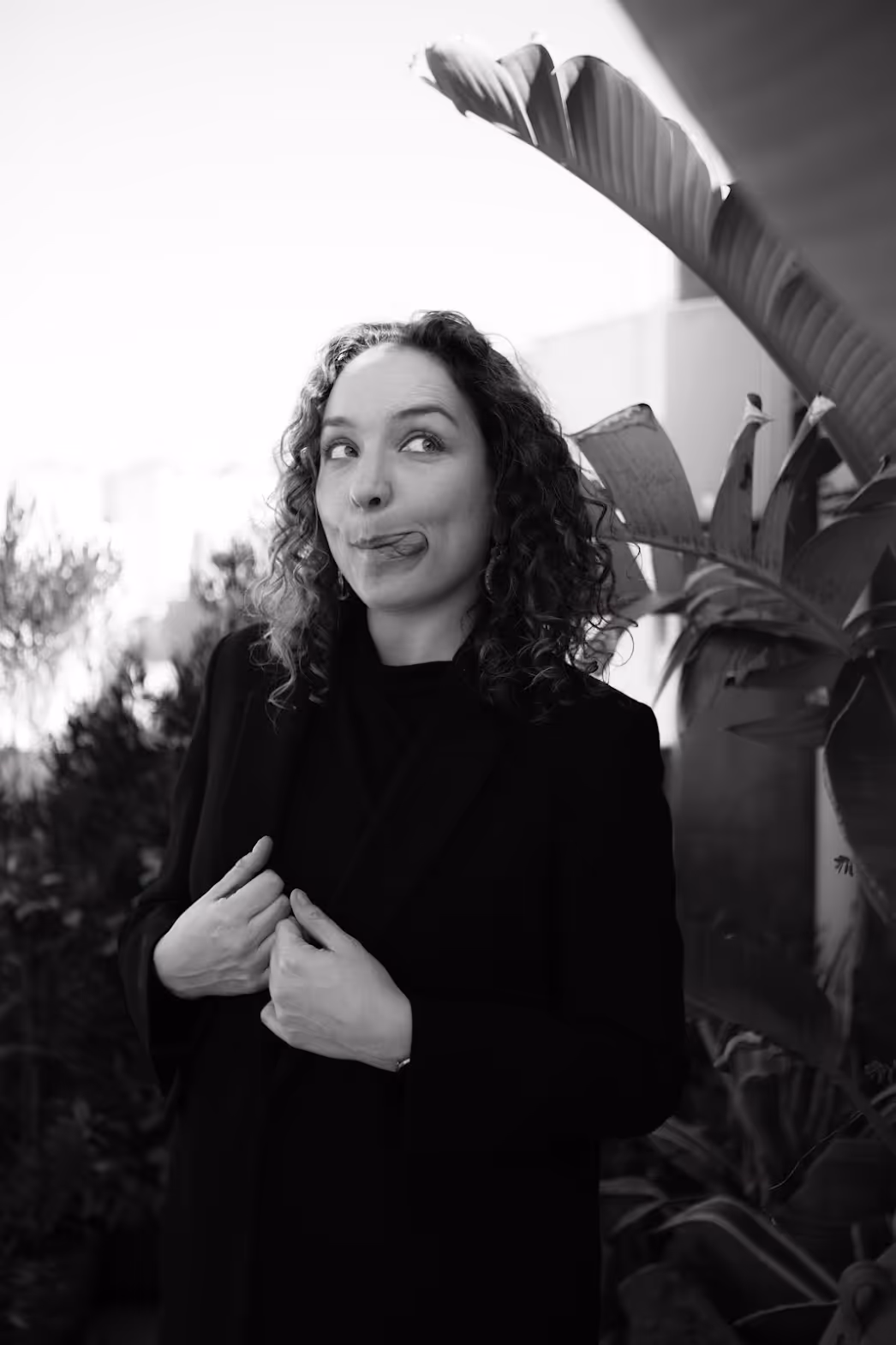 [headshot] image of customer (for a tailors & alteration shop)