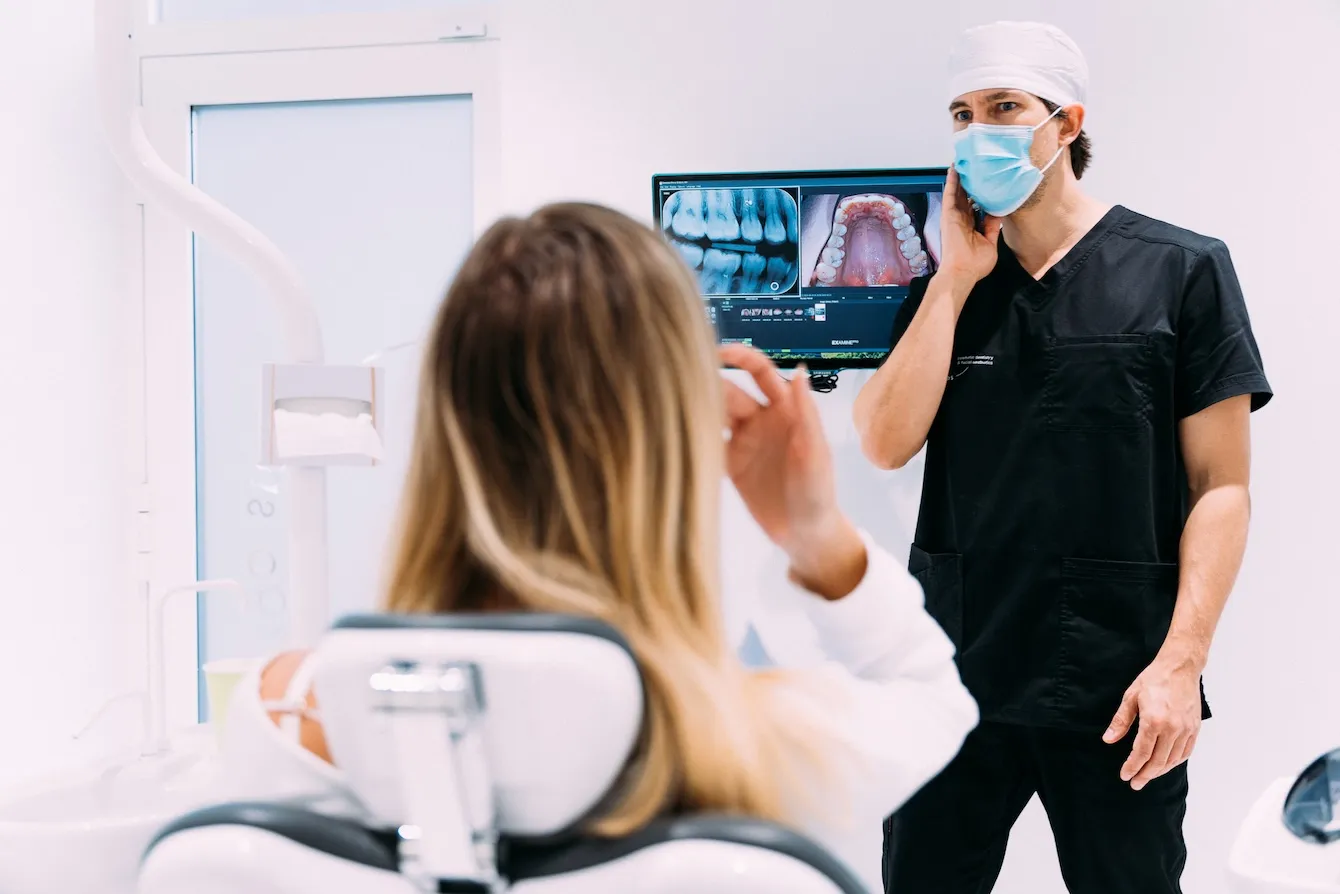 Flexible denture patient at Maida Smiles clinic in London
