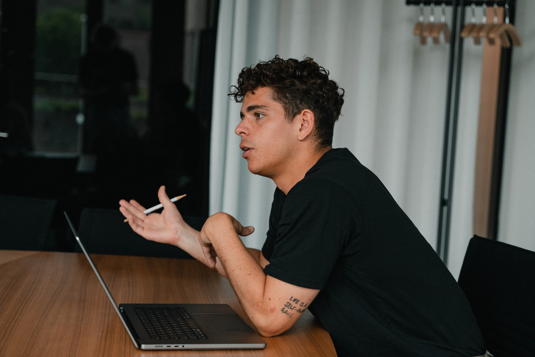 Quentin in Diskussion